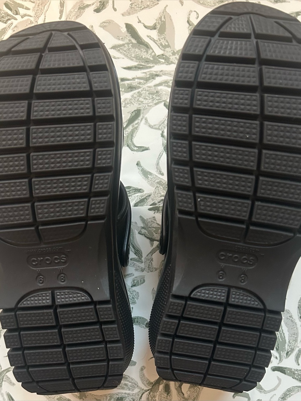 Mega Crush Crocs Black Sandal size 8 - Picture 6 of 7